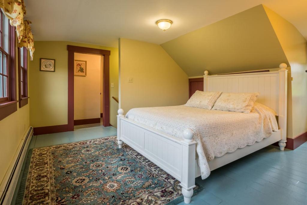 Inn At Valley Farms Walpole Exterior photo