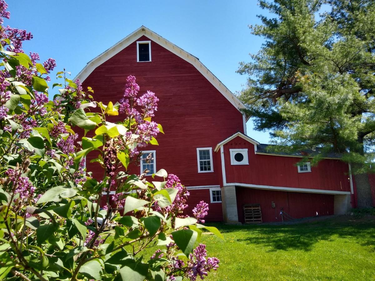 Inn At Valley Farms Walpole Exterior photo