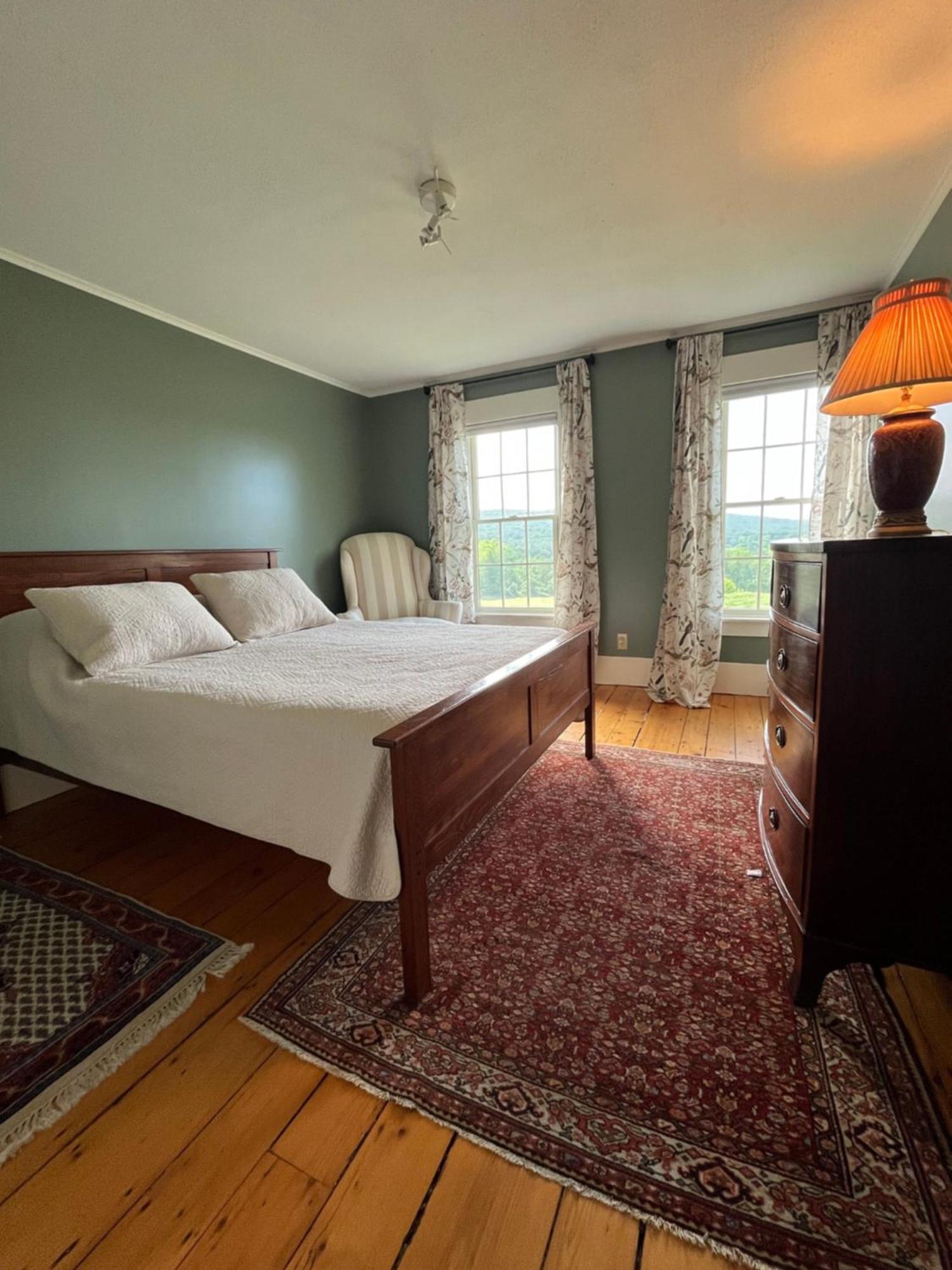 Inn At Valley Farms Walpole Room photo