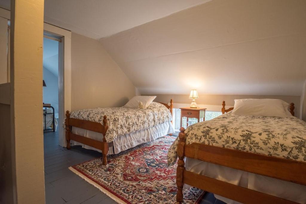 Inn At Valley Farms Walpole Room photo