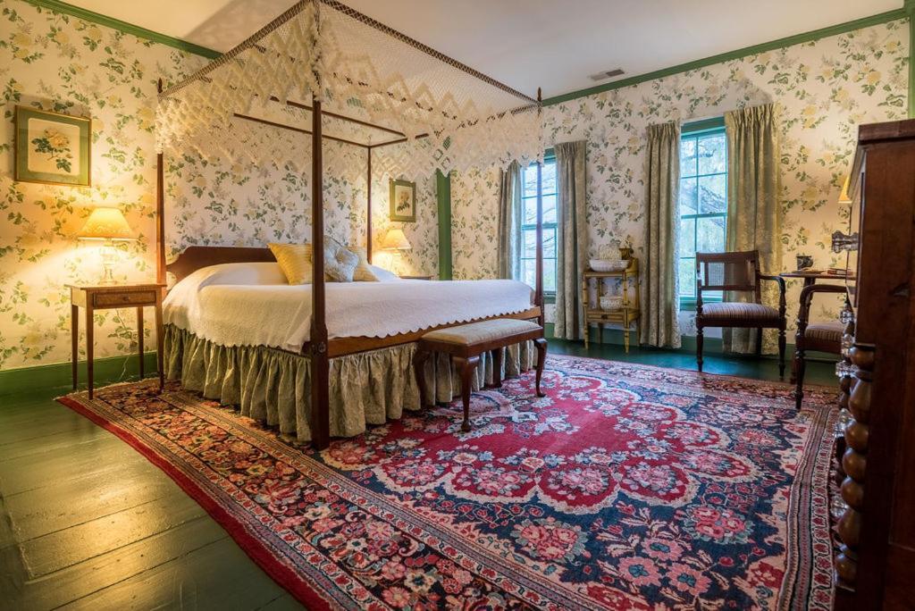 Inn At Valley Farms Walpole Room photo